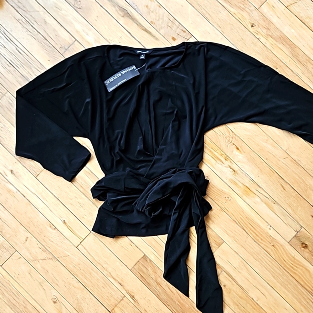 NWT BR black top, size S